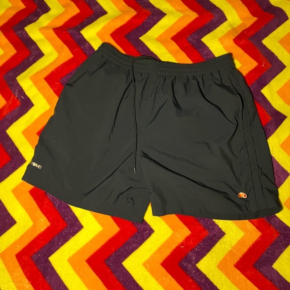 Ellesse shorts size medium - Picture 2 of 4